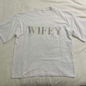 WIFEY STATEMENT TEE